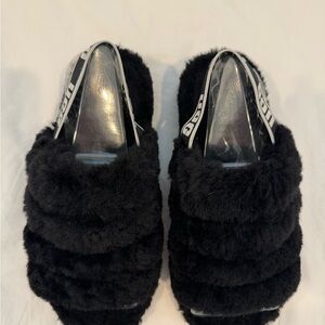 UGG Fluff Yeah Slides-black